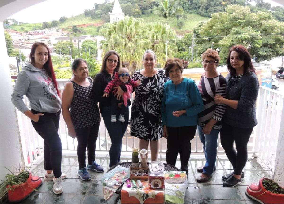 A FORÇA DA FIGURA FEMININA NO TURISMO DE MUNHOZ
