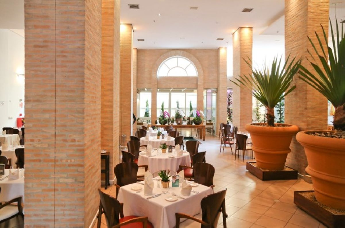 Restaurantes e Spa da Rede Vitória hotéis terão cardápios e pacotes especiais para o Dia dos Namorados