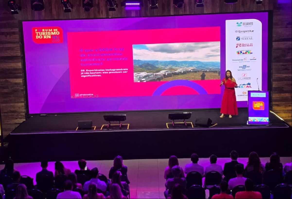 Thais Medina aborda lições da SXSW para o Turismo e estratégias de Marketing para destinos em palestra no RN