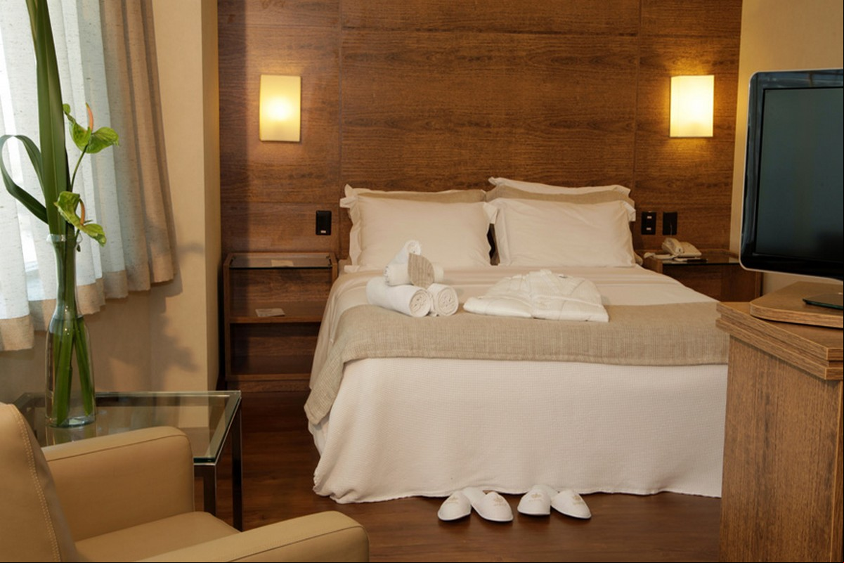 MAJESTIC PALACE HOTEL
